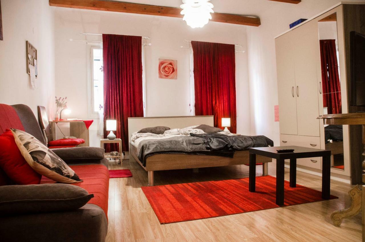 Rooms And Apartment Veral-Ka كارلوفاتش المظهر الخارجي الصورة